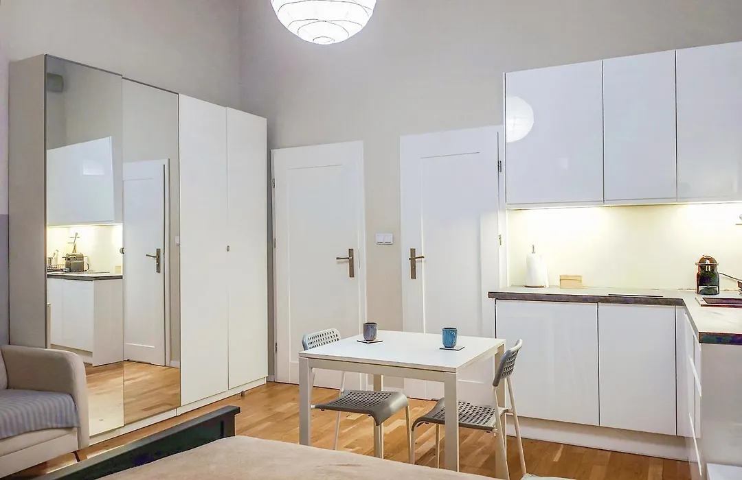Prywatny apartament w samym centrum Krakowskiego Kazimierza.-1